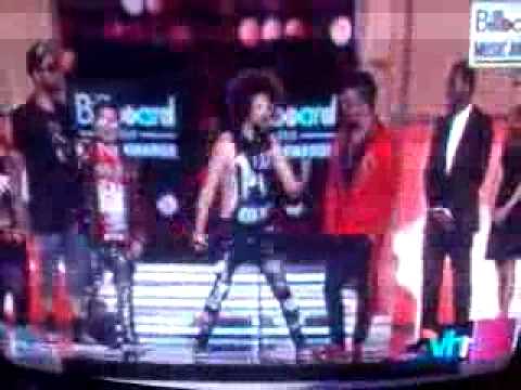 LMFAO won the hot 100 award at bma 2012