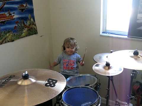 Rhythm Hurston playing DW PDP Drums-2 year old drum beat-green day holiday-surfs up-little kid drums