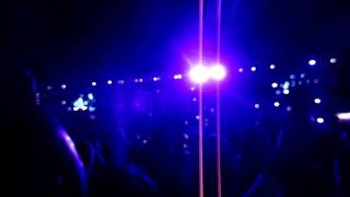 EDC Vegas 2011 - Swedish House Mafia (Pendulum - The Island (Steve Angello AN21 Max Vangeli remix))