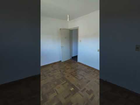 Casa en Alquiler en Punta Gorda, Montevideo | 3 dormitorios, Jardín, Cochera, Cerca de la Playa