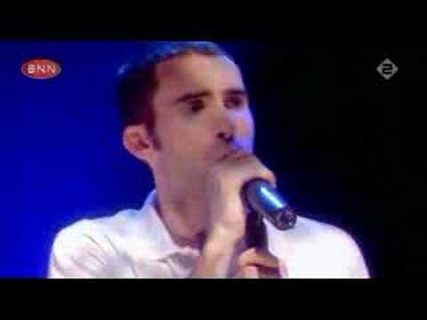 2004-07-16 - Maroon 5 - She Will Be Loved (Live @ TOTP)