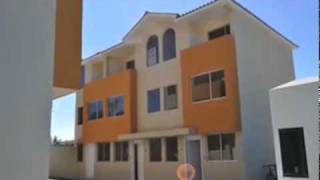 preview picture of video 'Domisgrow Cia Ltda. Inmobiliaria & Bienes Raices Quito Ecuador, Casas en Quito y en la Playa'