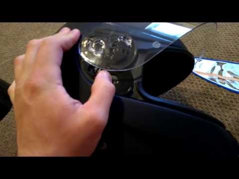 How to switch the visor on your HJC motorcycle helmet