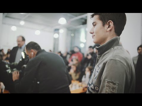 Simultanea di scacchi Citylife Maestro Internazionale Luca Moroni