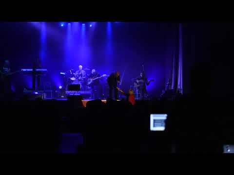 Václav Neckář - Podej mi ruku (České Budějovice) 12. 11. 2017
