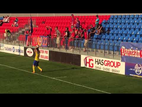SLO: Partizan Bardejov - Slavoj Trebisov [Partizan fans]. 2017-08-25