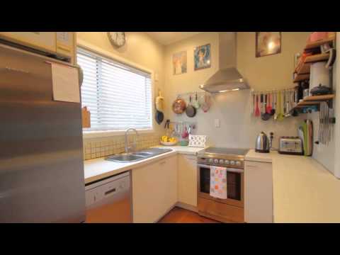 18 Fergusson Avenue, Sandringham - Ketiesha Elliott & Karen Captain - Myagent