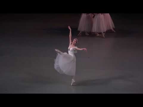 Xenia Fateyeva (Mariinsky Ballet) Chopiniana  - Prelude (Les Sylphides)