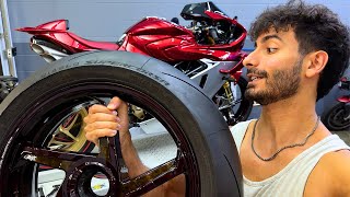Installing Carbon Fiber Wheels on My Superveloce 1000!