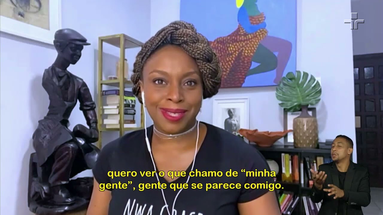 Chimamanda Adichie sobre racismo no Brasil: "Pessoas pareciam não querer reconhecer o problema"