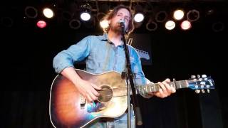 Hayes Carll Grateful For Christmas 5/11/2014