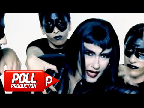 Ayşegül Aldinç - Ben Kimselere Yar Olmam (Official Video)