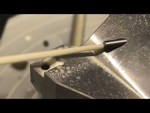 Kühlmittelstrahl einer Bohrstange zur Aussenbearbeitung