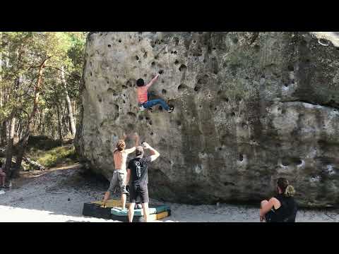 Classic High Ball 5+ La Dalle a Poly - Fontainebleau Bouldering  Black Circuit ED 40 bis