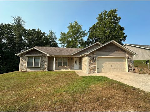4 Bed 2 Bath FOR RENT in Waynesville property video