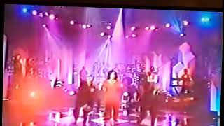 Download lagu Martha Wash~One of the Greatest Voices of all time ~ 'Give it to You' [Live on the Arsenio Hall] mp3