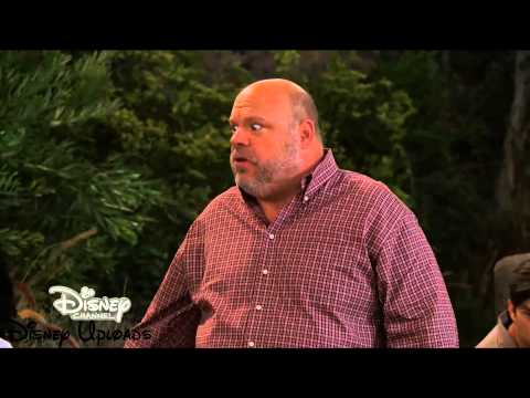 Jessie Season 4 (First Clip)