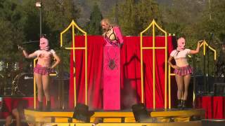 In This Moment Sex Metal Barbie live in Knotfest