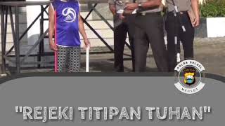 Download lagu 'Rejeki Itu Titipan' - Irjen Pol Umar Septono mp3 Download lagu 'Rejeki Itu Titipan' - Irjen Pol Umar Septono mp3