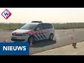 Agenten krijgen rijles: door rood rijden en noodstop - OMROEP WEST
