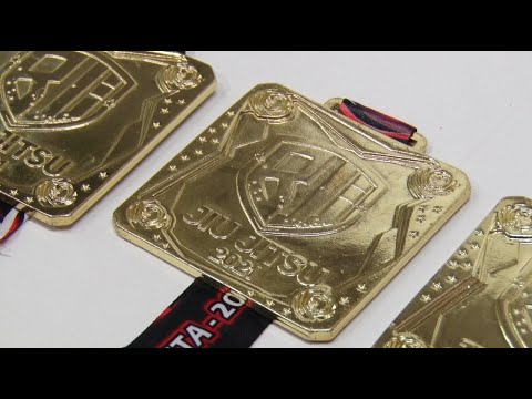 Atletas de ONG ganham medalhas em campeonato de jiu-jitsu