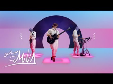 Soy Emilia - Molesto (Video Oficial)
