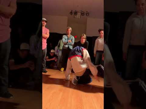 Justin vs Pebblz Cypher Rock City 2020