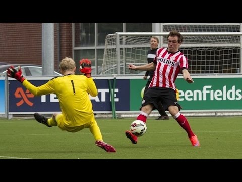 11-04-2015: PSV O19 - sc Heerenveen O19