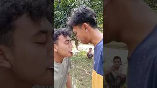 Download lagu Tahan tawa #lucu #memengakakkocak #storywa #ngakak #shorts mp3
