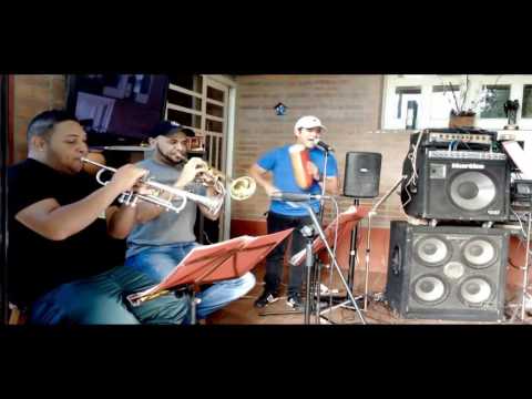 PORFI BALOA HACE HOMENAJE A PASTOR LOPEZ