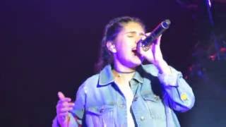 Download lagu Alessia Cara - Seventeen Live @ The Orpheum, Boston mp3