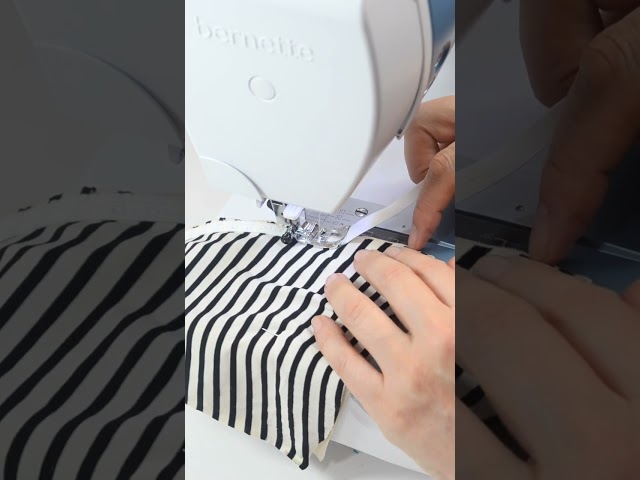 Vídeo relacionado con Bikinis Bañador Mujer Traje De Baño para Mujer Conjunto De Bikini con Estampado De Letras con Vendaje Cruzado Traje De Baño Sujetador con Cuello Halter con Calzoncillos Traje De Baño para Nadar-B
