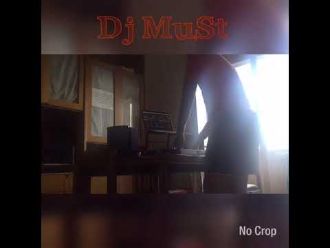 First Dj set at home 😜🎉