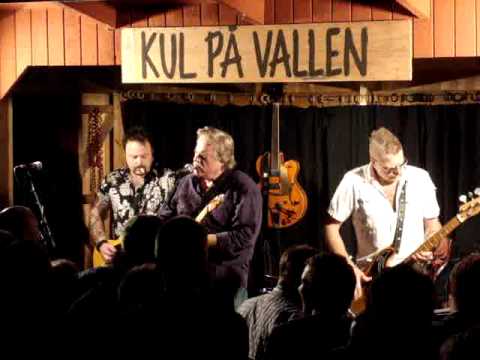 Allt Är Gjort Av Plåt - Rolf Wikström