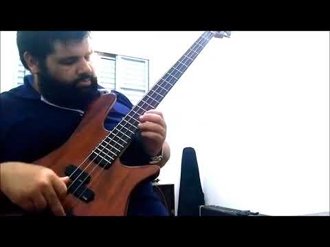 Bass Groove 6/8  Victor Colmenero