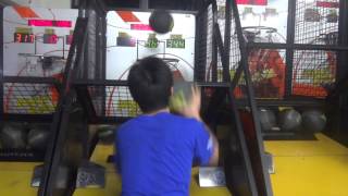 2014.01.28 星期二 YOYO迷你機台多顆球最高程度MP4~