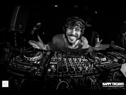 Lexlay b2b Shitake @ Happy Techno - City Hall (Barcelona / Spain) -30.12.16
