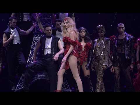 THEBLONDS x MOULIN ROUGE live NYFW SS20