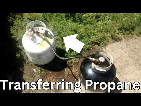 How to transfer propane from one 20lb bbq bottle to another #propane #campinglife  #camping