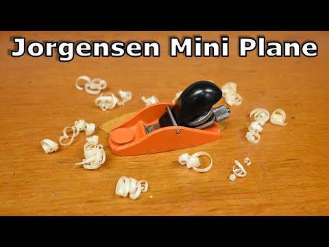 Jorgensen Mini Block Wood Plane - Two Minute Tool Review