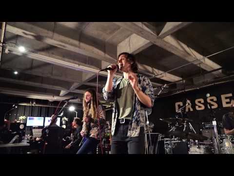 THE OUTER VIBE - (Live) FIONNA - WE FOUND NEW MUSIC with Grant Owens