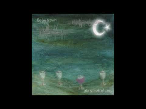 The Ivy Crown - "Sleeve"