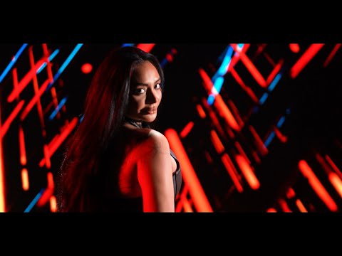 Iulian Puiu - Gagica Bugatti ( Official Video ) 