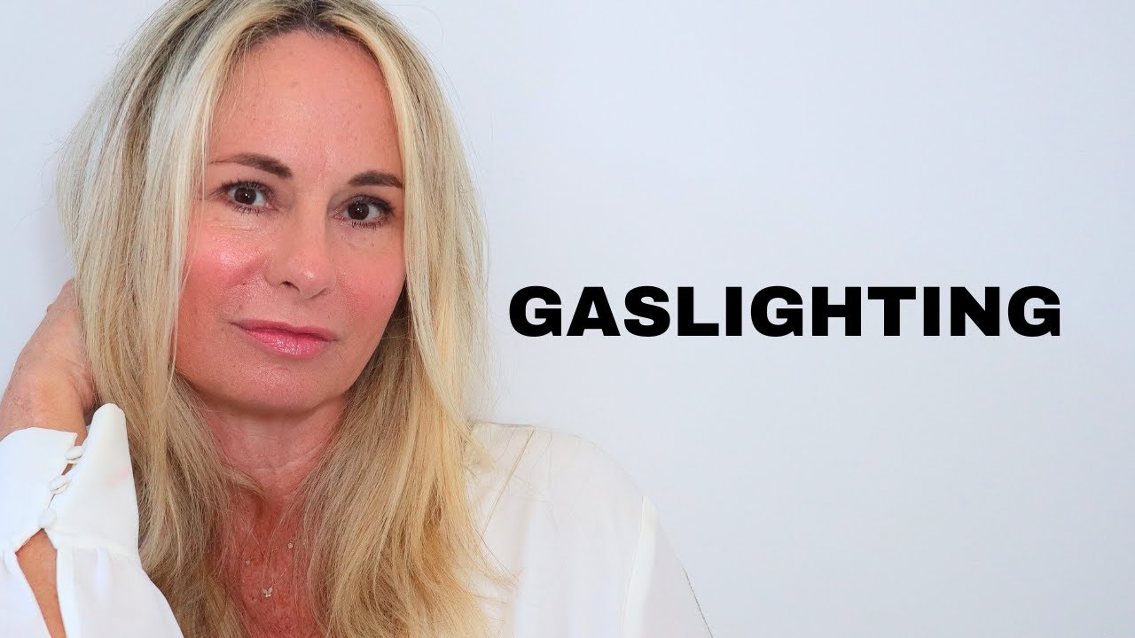 how to spot a gaslighter:  5 hidden signs