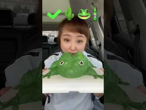 Eat emoticons,eat you bite by bite,the co-pilot eats snacks#food#shortvideo#Eatemoticnsm