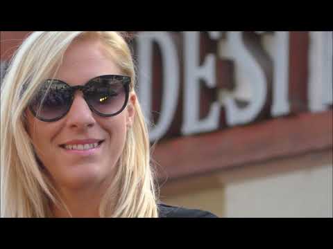 Pillanatképek a Cimbaliband  magyar világzenekar és Danics Dóra Nagykátai koncertjéről.