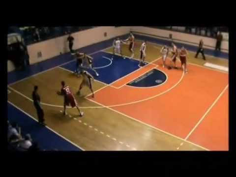 Tehnicka u napadu za Gacica (Radnicki) Sloga - BKK Radnicki