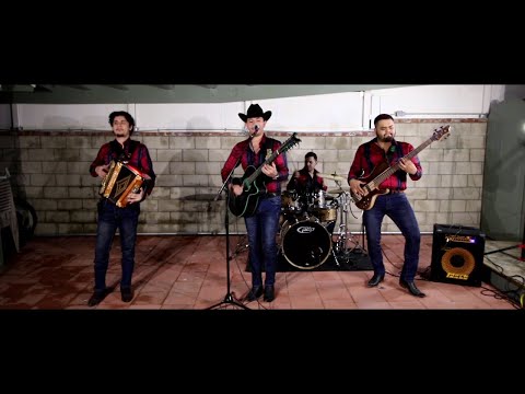 Los Pistones De Uriel Valdez "Necesito Una Compañera" 2018