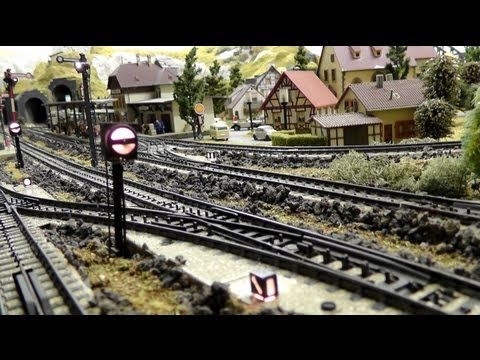 Modellbahn in Spur H0 - 1/87 Märklin - Vom Gleisplan, Aufbau Gleise & fertige Modelleisenbahn Anlage