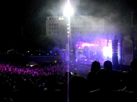 DEMF 2011-Vitamin Water Stage-Fatboy Slim 2